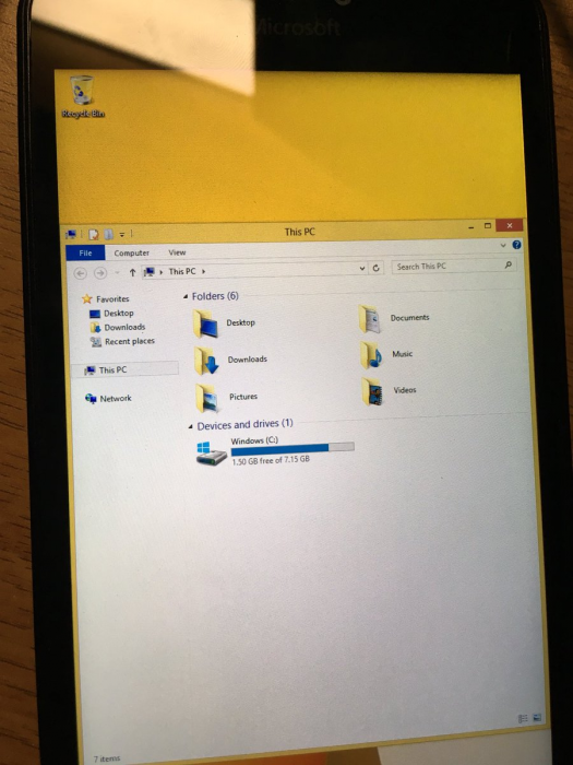   Windows RT  Lumia 640